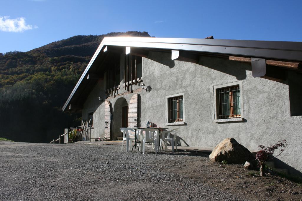 Agriturismo Cascina Cornella Cremeno Eksteriør billede