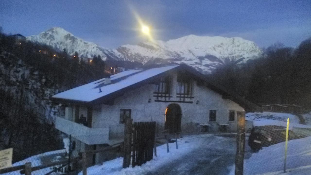 Agriturismo Cascina Cornella Cremeno Eksteriør billede